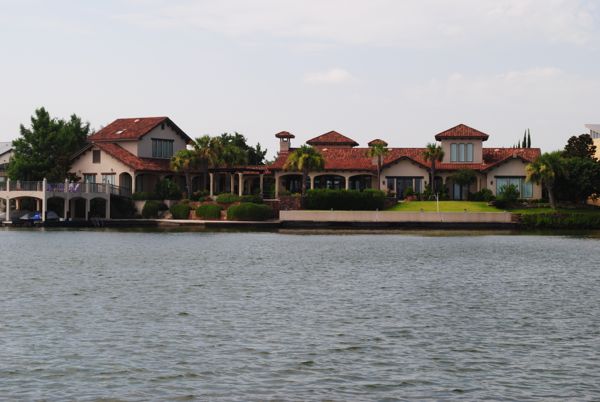 house on lake lbj