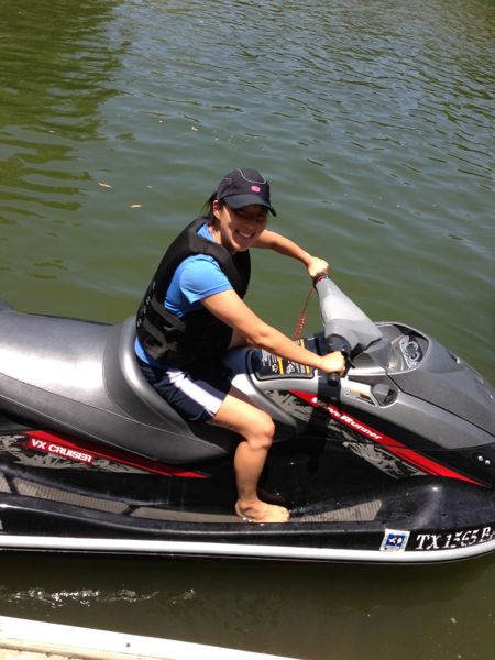Mica on jetski
